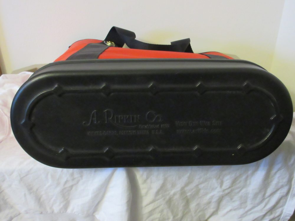 Urban Tote with Molded Bottom